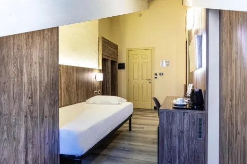 Hotel Urbani Photos