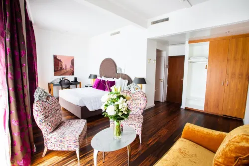 The Ambassador Rooms Photos