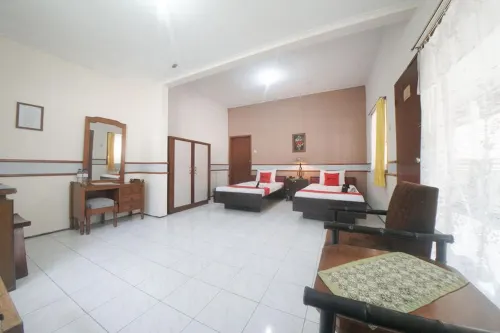 RedDoorz near Balai Kota Malang Kamar Photos