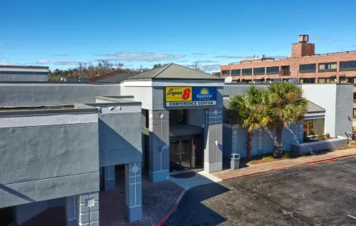 Days Inn by Wyndham Mobile I-65 Esterni Photos