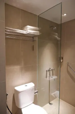Kampi Hotel Tunjungan - Surabaya الغرف Photos
