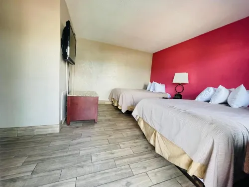 Budget Inn - St. Petersburg Photos