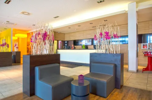 Star G Hotel Premium München Domagkstrasse Area Publik Photos