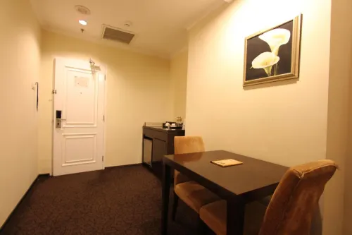 Harmoni One Convention Hotel and Service Apartments Photos