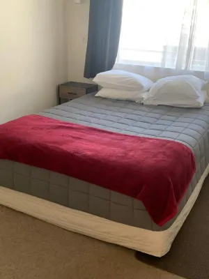 Aaron Court Motel Photos
