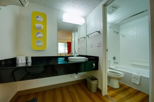 Motel 6 Seattle, WA - Airport Chambres Photos