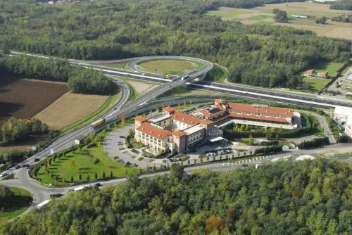 Just Hotel Lomazzo Fiera À proximité de l'hôtel Photos
