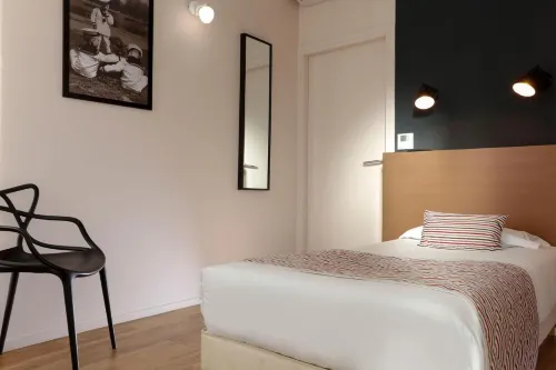 Hotel Coypel by Magna Arbor Paris Photos