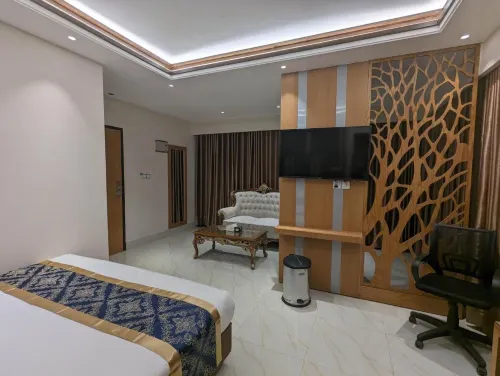 Hotel Royal Bengal Photos