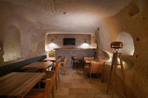 Maya Cave Dining Photos
