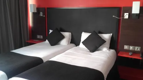 Kyriad Lyon Sud - Sainte Foy Rooms Photos
