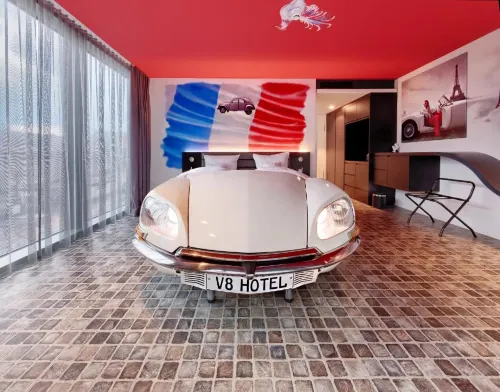 V8 Hotel Motorworld Region Stuttgart, BW Premier Collection Rooms Photos