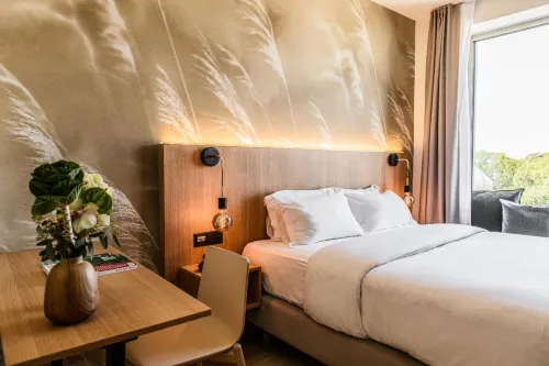 Afterwork Hotel Rooms Photos