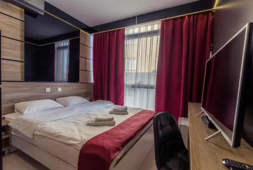 Hotel De KOKA Kamar Photos