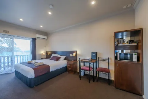 Halfway Motel Photos