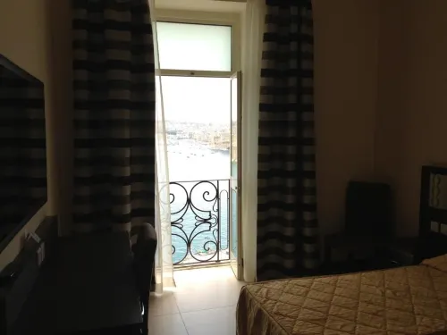 Grand Harbour Hotel Photos