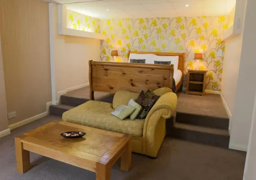 King Charles Hotel Photos