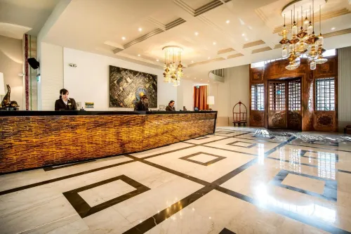Continental Hotel Budapest Public Areas Photos