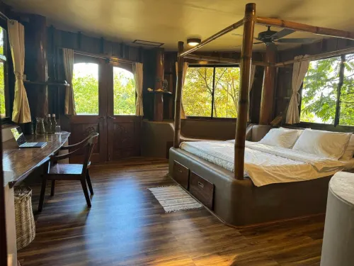 Sangat Island Dive Resort Kamar Photos