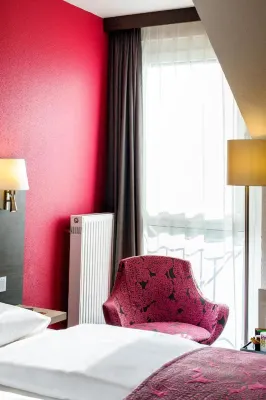 Mercure Hotel Wuerzburg Am Mainufer Zimmer Photos