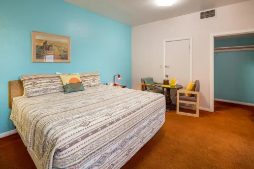 Apache Motel Photos