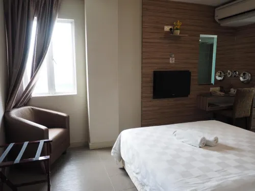 Mornington Hotel Medan Ipoh Photos