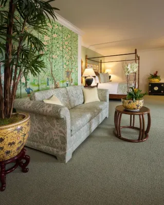 Santa Barbara Inn Photos