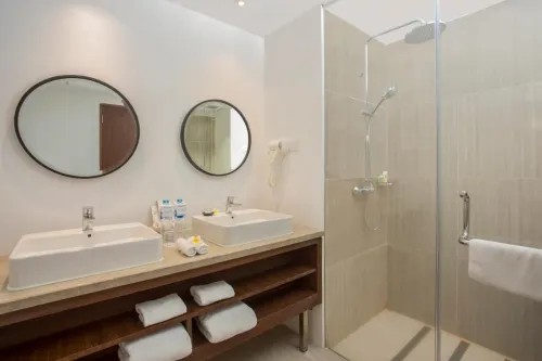 Swiss-Belresort Belitung Kamar Photos