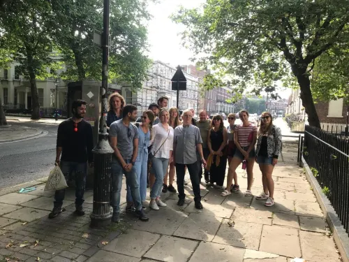 Embassie Backpackers À proximité de l'hôtel Photos