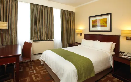 Garden Court or Tambo International Airport Chambres Photos