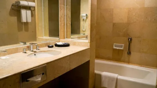 Grand Diamond Hotel Yogyakarta (Formerly Grand Quality Hotel) Kamar Photos