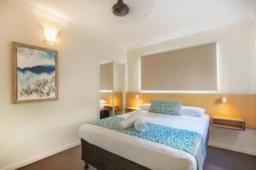 Coral Sea Vista Apartments Rooms Photos