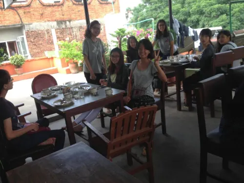 Hotel Backpackers Inn Restauration Photos