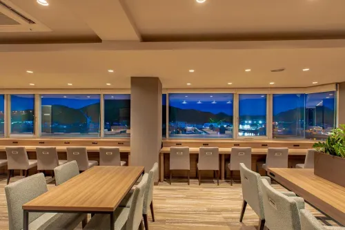 Onomichi Royal Hotel Restauration Photos