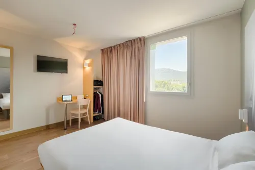 B&B HOTEL Marseille Aéroport Saint-Victoret Chambres Photos