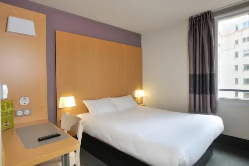 B&B Hotel Lyon Caluire Cité Internationale Chambres Photos