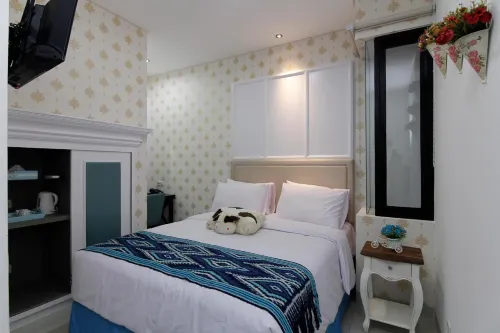 M Home Kamar Photos