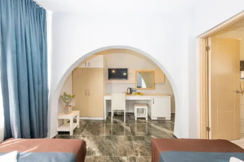 Legend Tulip Hotel Photos