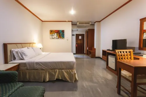 Surin Majestic Hotel Photos