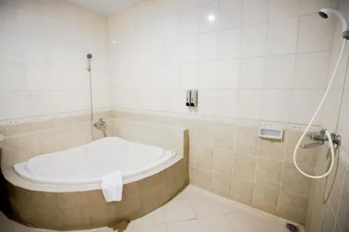 Cakra Kusuma Kamar Photos