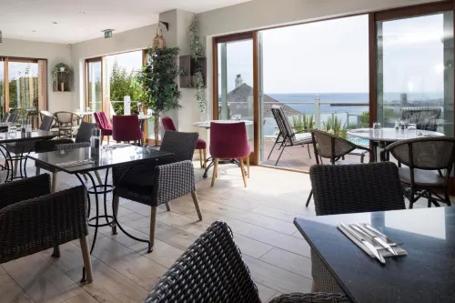 Hotel Penzance Restauration Photos