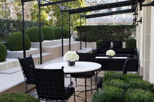 Four Seasons Hotel George V Paris Aree comuni Photos