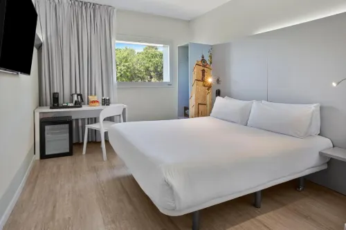 B&B Hotel Figueres Photos