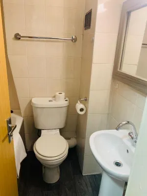 Hotel Lily Rooms Photos