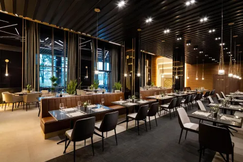 Kings' Valley Medical & Spa Hotel Restauration Photos