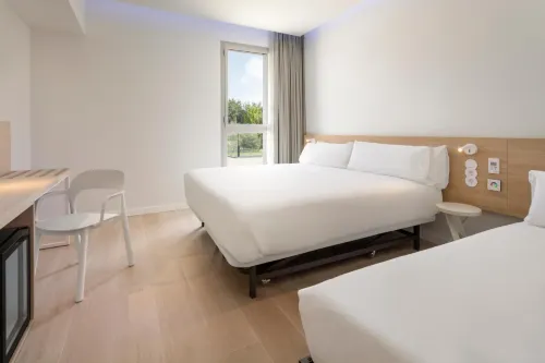 B&B Hotel Lleida Photos