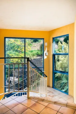 Coral Sea Vista Apartments Rooms Photos