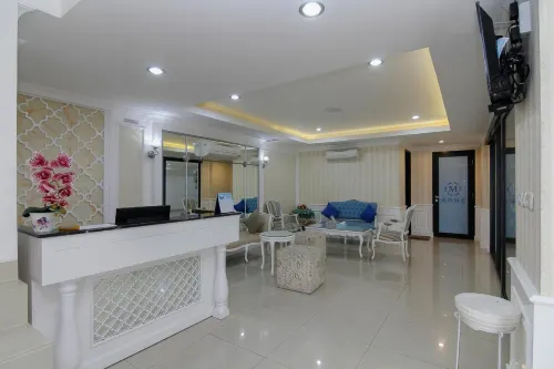M Home Area Publik Photos