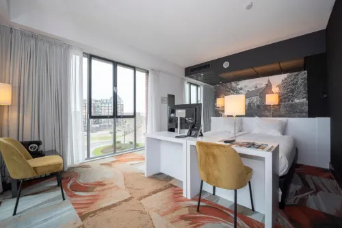 Fletcher Wellness-Hotel Helmond Zimmer Photos