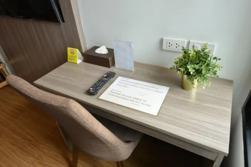 Bedever Bangkok Boutique Hotel - BTS Phra Khanong Zimmer Photos